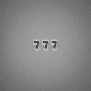 勒出唇形的女星
