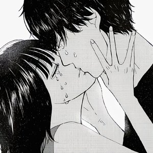 勒出唇形的女星
